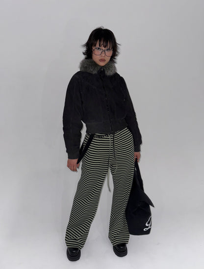 Command in color blouson