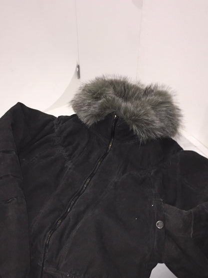 Command in color blouson