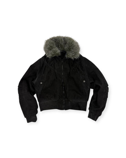 Command in color blouson